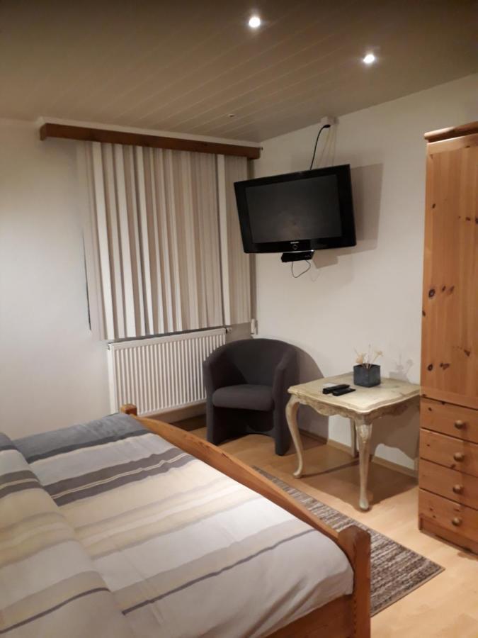 Weisseshaus 1 Hotel Blankenheim  Buitenkant foto
