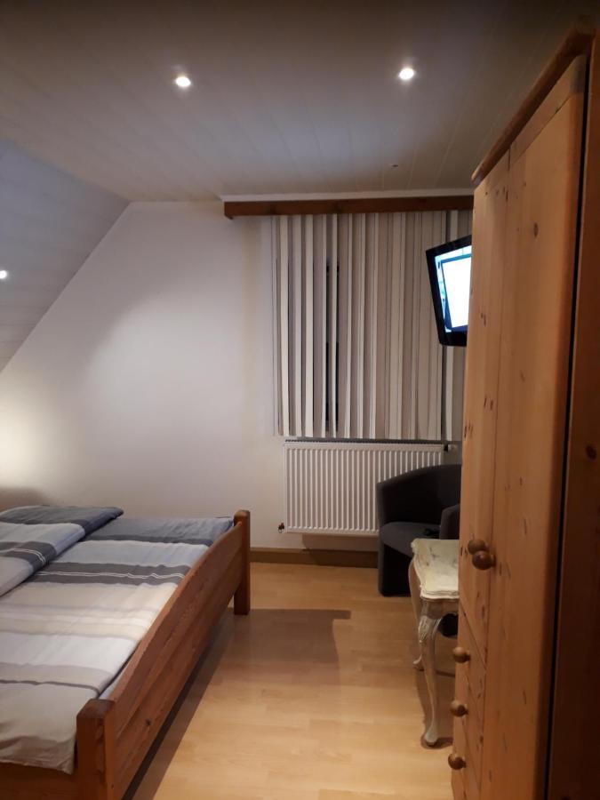 Weisseshaus 1 Hotel Blankenheim  Buitenkant foto